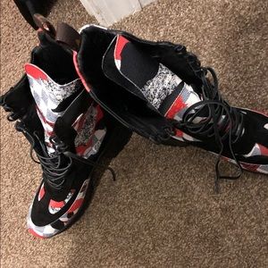 Louis Vuitton platform boot